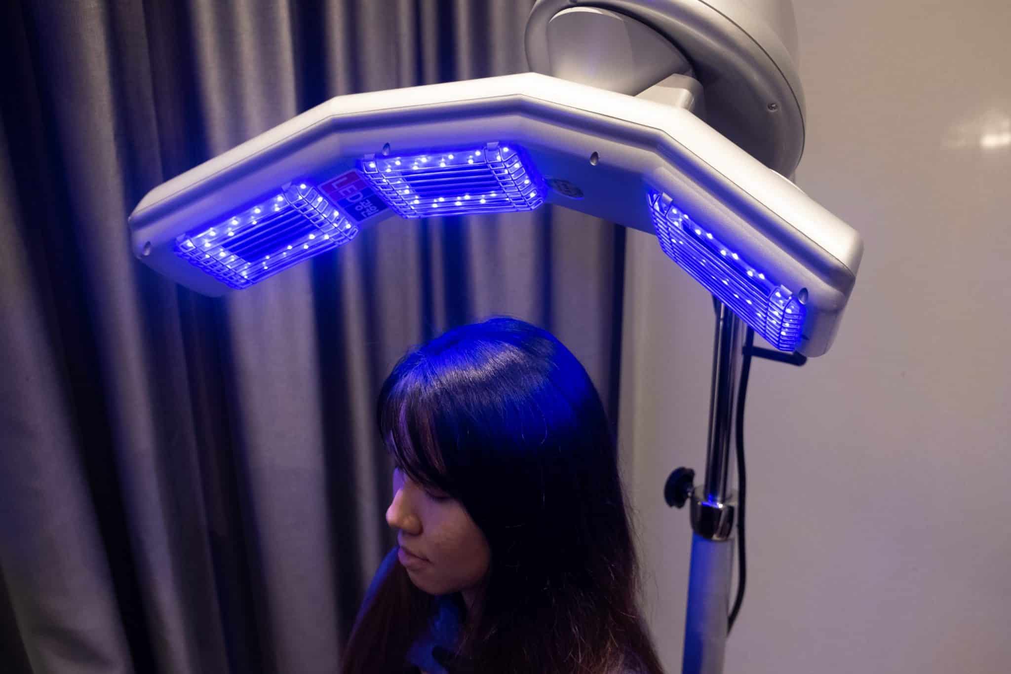 led therapy tricholab