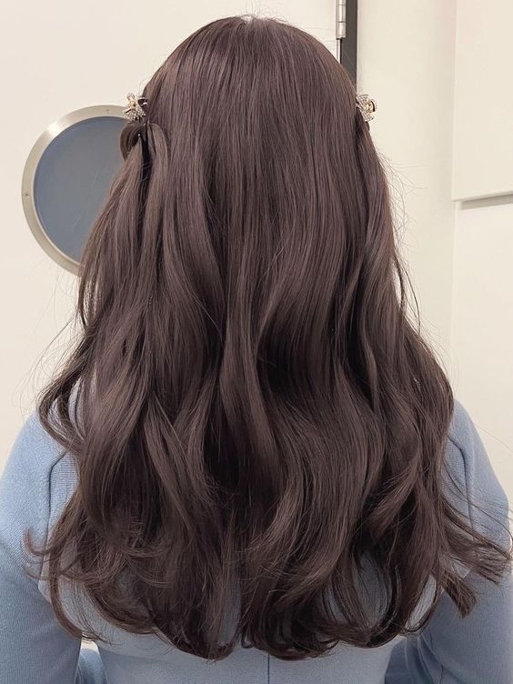 neutral hair colors like taupe brown, dark brown